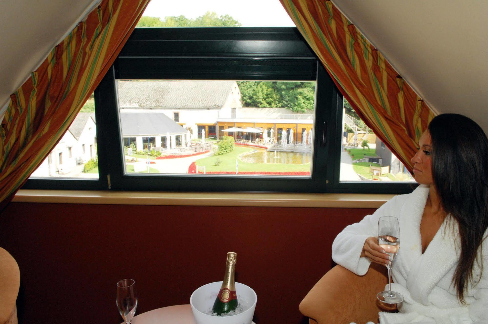 Hotel Les Jardins De La Molignee Dinant Ngoại thất bức ảnh